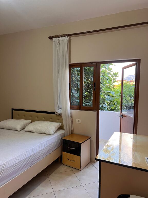 For rent 1+1 Laprake 40,000 lek