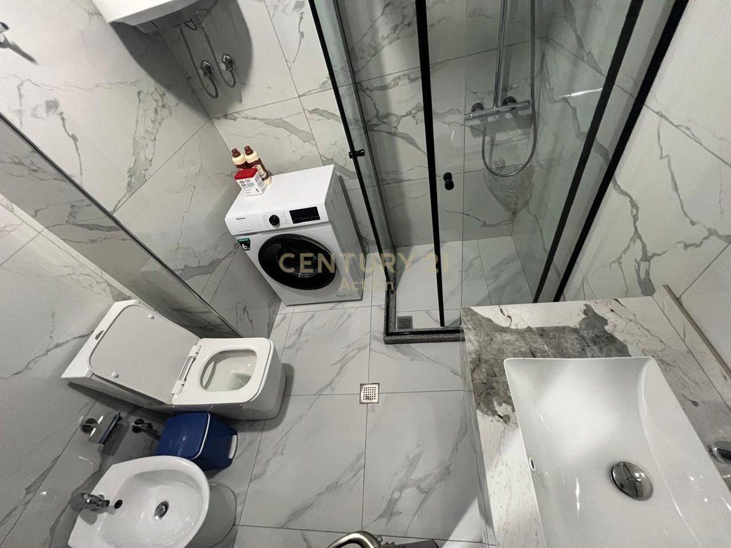 Appartamento 1+1 In Affitto ad Astir, Tirana - 45000leke prezzo| 70 m²
