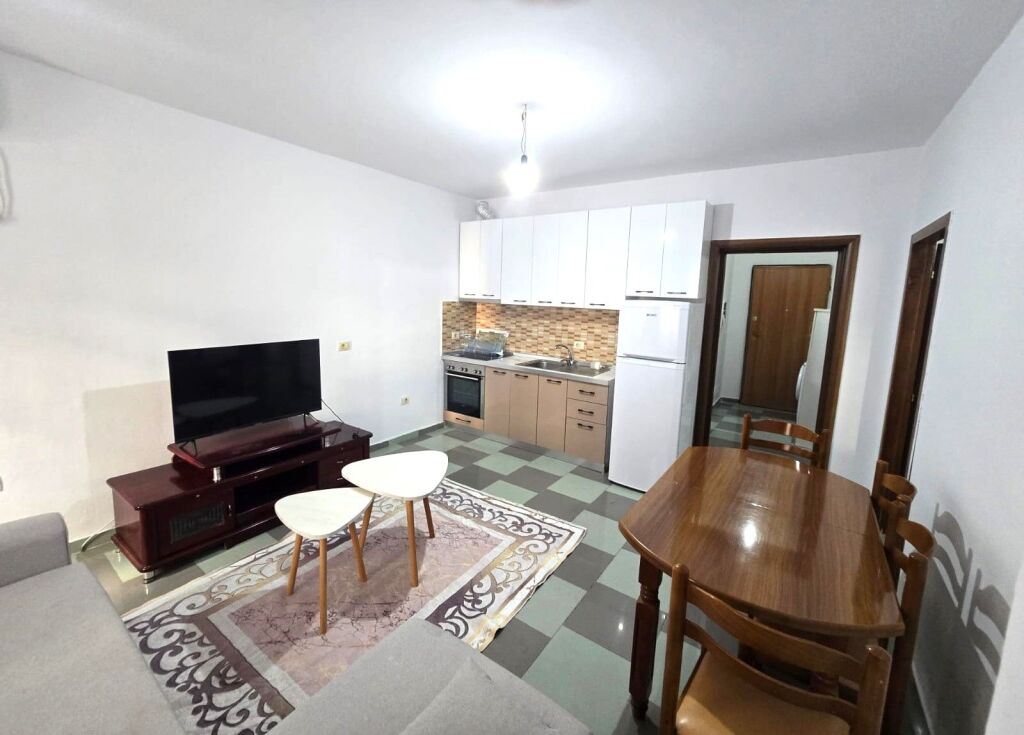 🏠 APPARTAMENTO 1+1 IN AFFITTO IN VIA ELBASAN, DIETRO LA SCUOLA "ASIM VOKSHI"