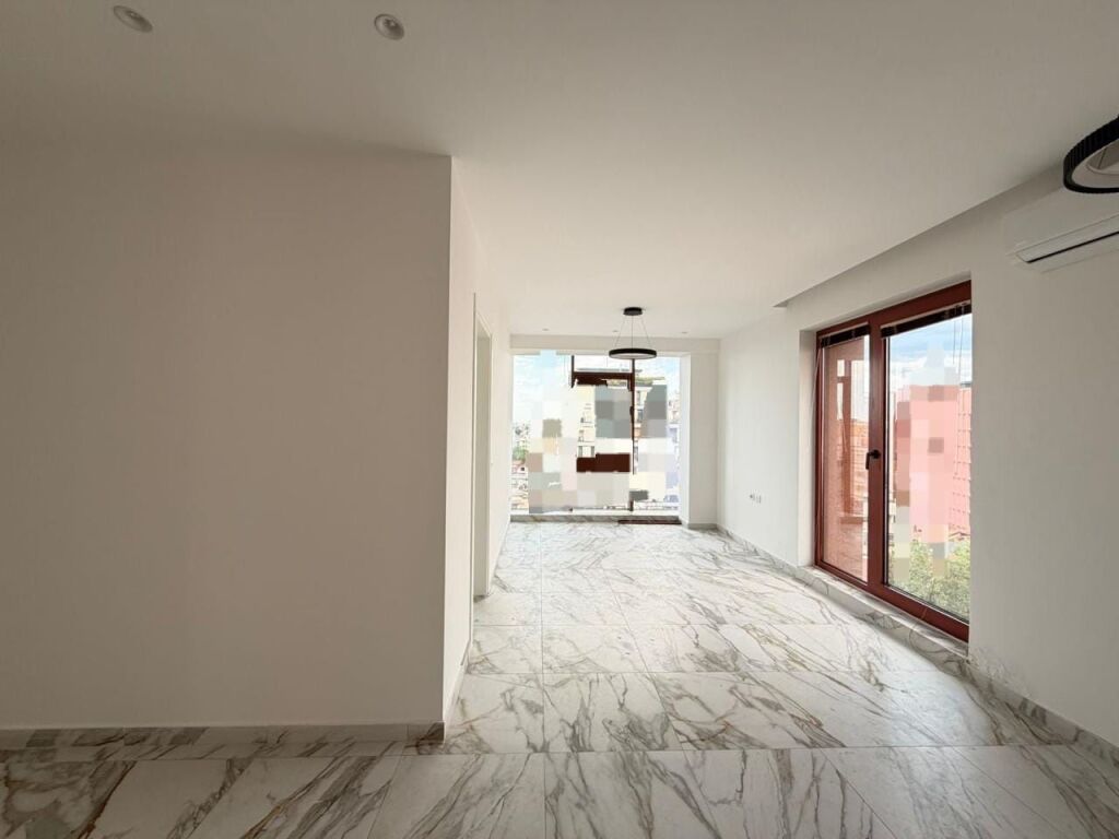 Zyre me qera 1+1 tek Rruga e Kavajes (ID BZ2995) Tirane