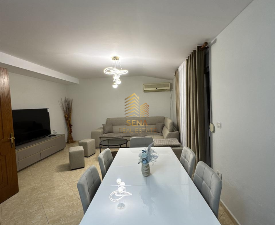 Qira, Hyrje Private, 2+1+blk,Porcelan, 50.000 Leke/Muaj