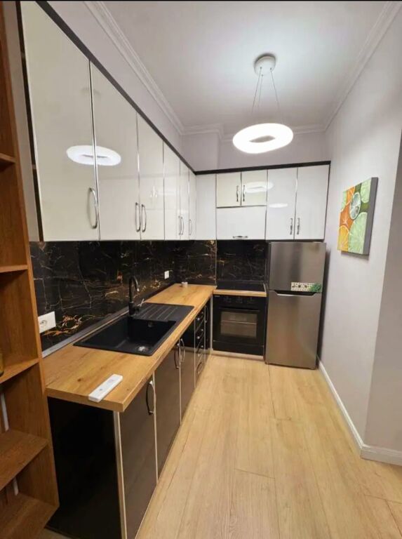 Jepet me qira apartament 1+1