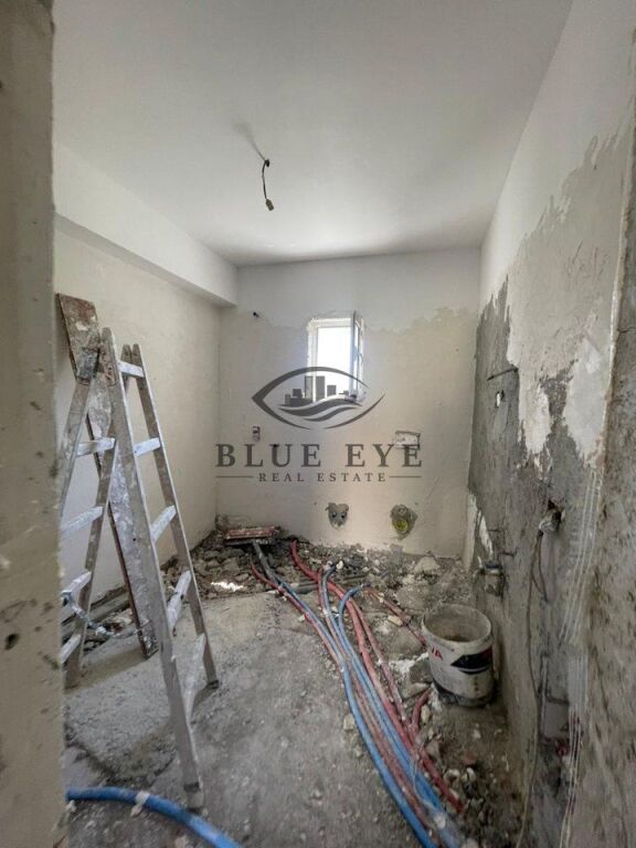 Vilë dy kateshe për Shitje në Durrës, ish fabrika e tullave