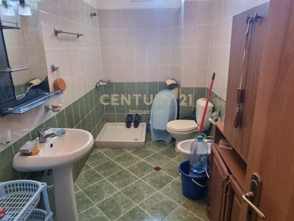 Appartamento 1+1 In Affitto a Yzberish, Tirana – 400€ | 76 m²