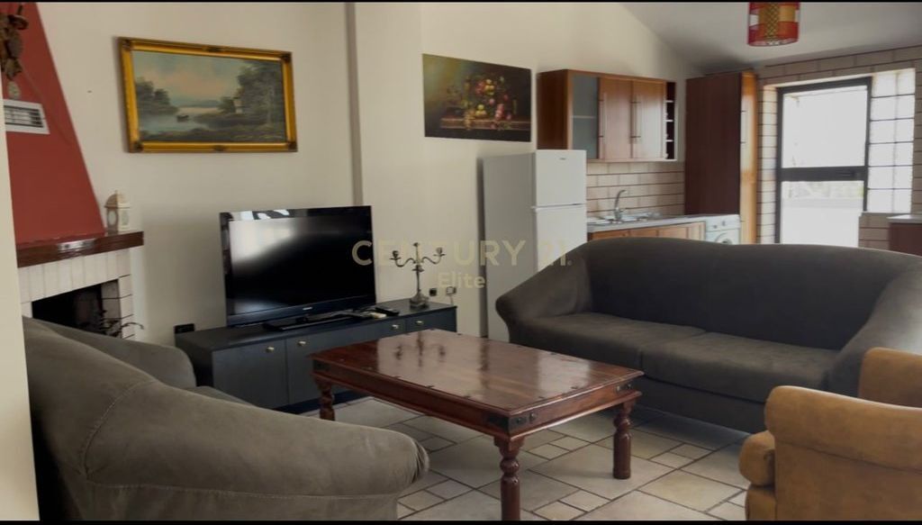 Apartment 1+1 for rent on Rruga e Dibres!