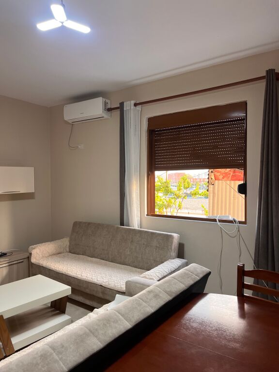 For rent 1+1 Laprake 40,000 lek