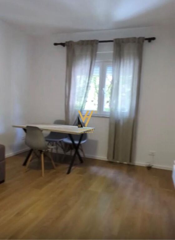 SHITET APARTAMENT 1+1 NE LAPRAKE, KMY 129.000 EURO