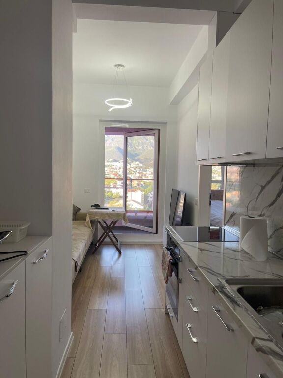 Apartament me qera 1+1 me qera ne Ali Dem