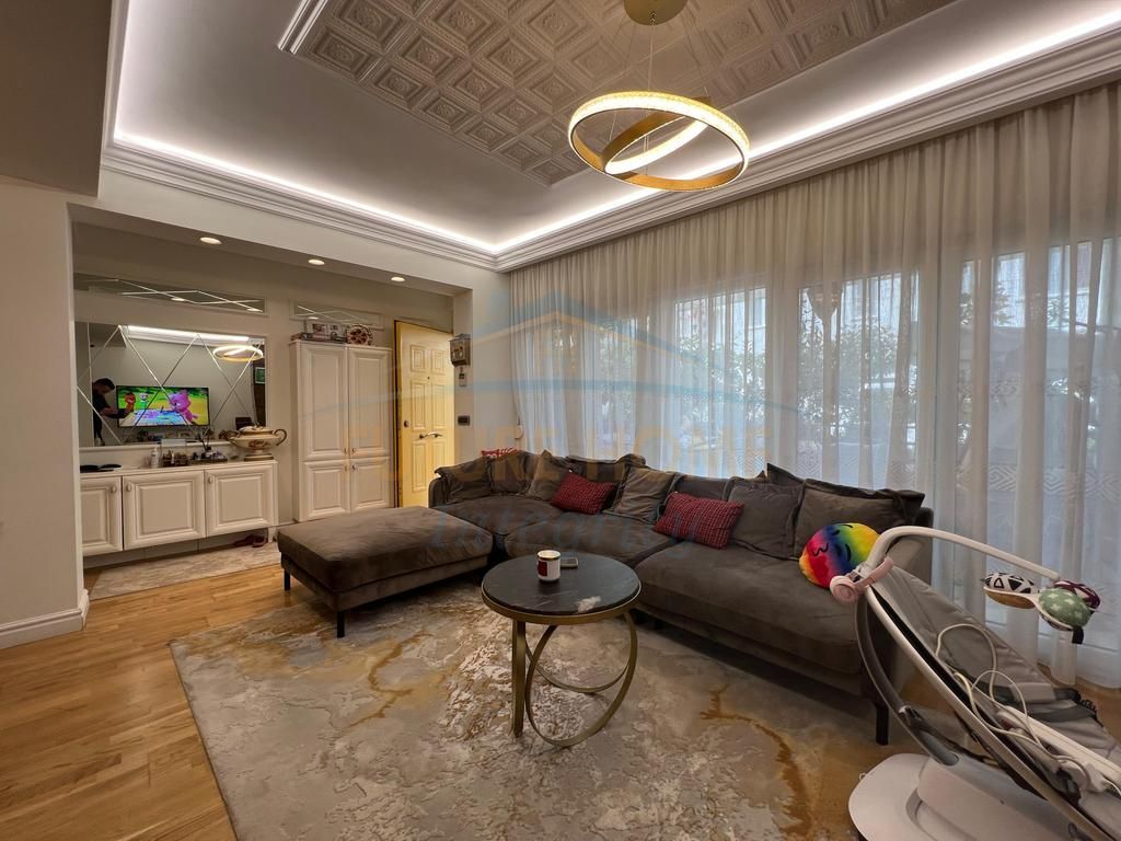 For sale, Duplex 3+1+3+Veranda, Kodra e Diellit 2 Residence, Tirana.