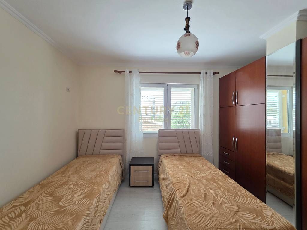 Apartament 3+1+2 Me Qira në Porcelan,prane Universitetit Europian 650 € /Muaj