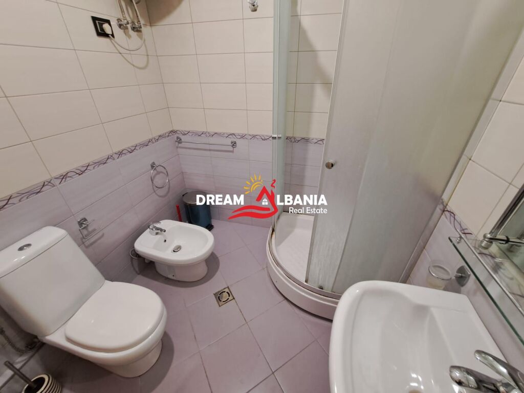 Appartamento in vendita 2+1+2WC, Comune di Parigi, Complesso KIKA 2 (ID 51210002)