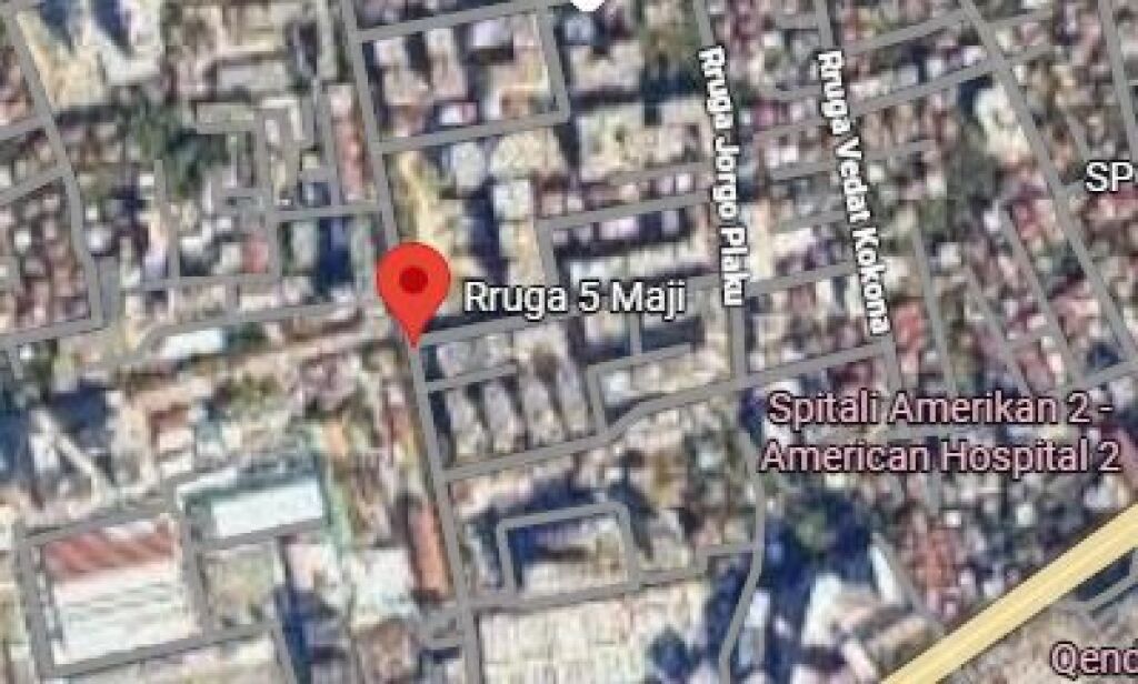 Affittasi 3+1+2 Via 5 Maji presso Emerald Center ID(4231501)