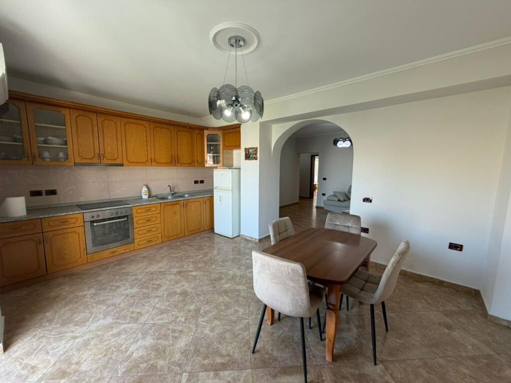 🏡 Apartment 2+1 for Rent   📍 Location: Former Bus Park, Babë Rexha Street💰 Price: 55,000 Lek/Month (non-negotiable)