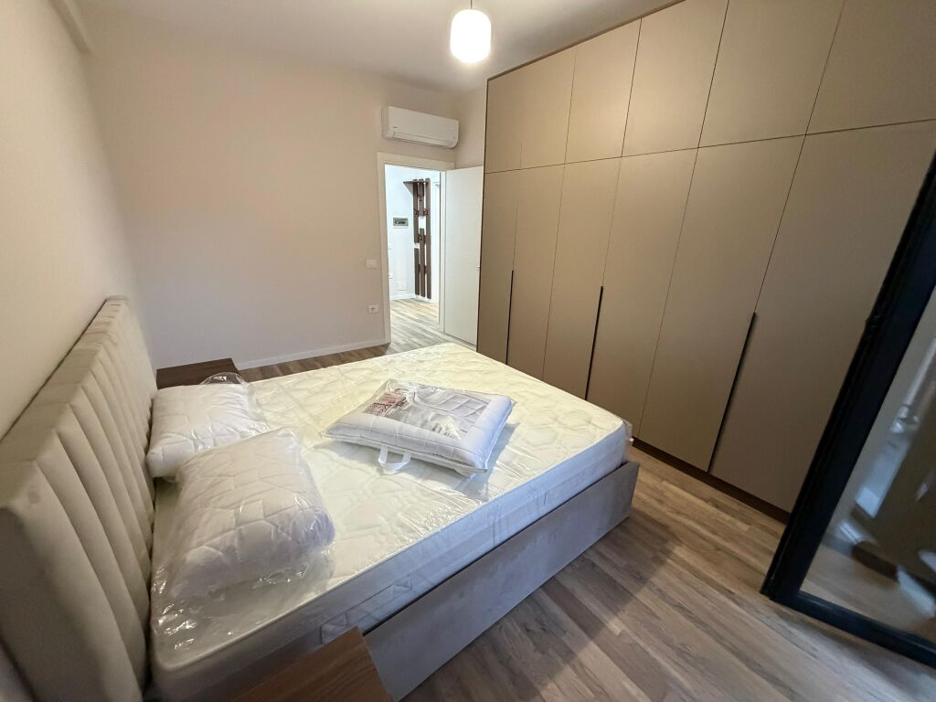 🏢 Affittasi appartamento 1+1 con posto auto – Astir, vicino a Villa L2