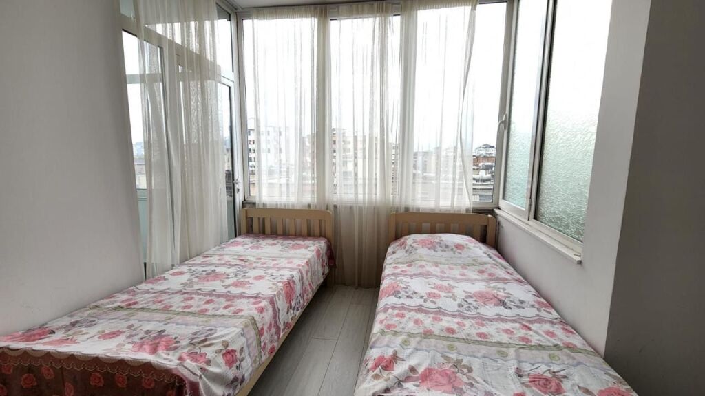 Apartament 2+1, Shkolla e Baletit!