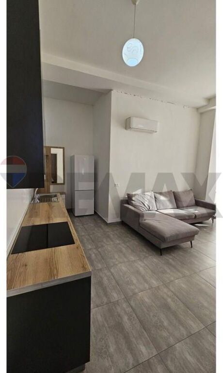 Shitet apartament 2+1 Kompleksi Kontakt