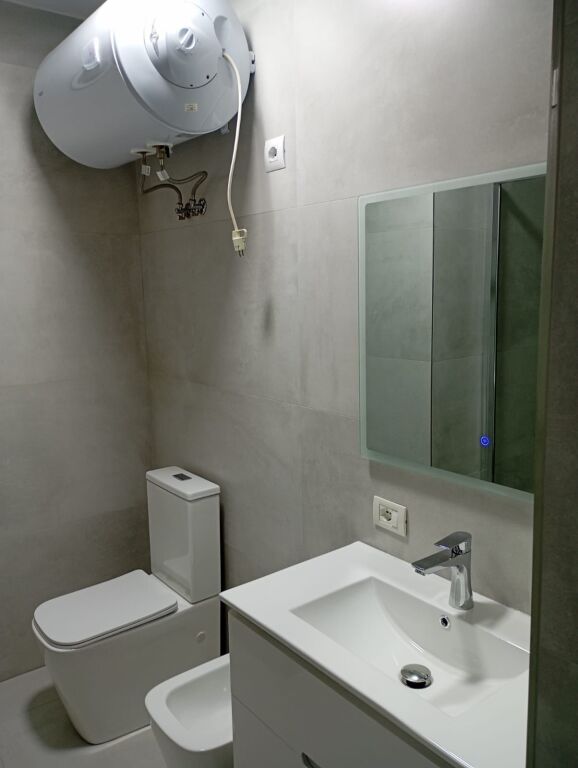 APARTAMENT 2+1 PER QERA TEK KOMUNA E PARISIT