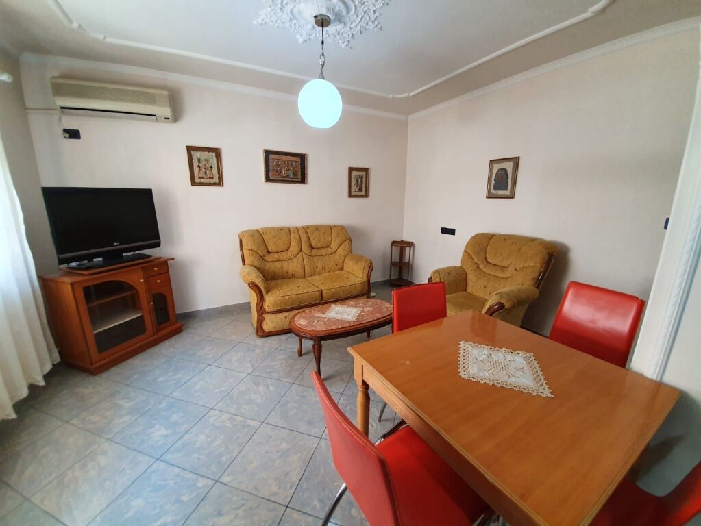 Apartment for rent - Myslym Shyri
