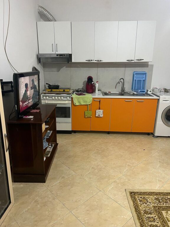 Qera | Shtëpi private 1 + 1 | Instituti Bujqësor | 250 €/muaj