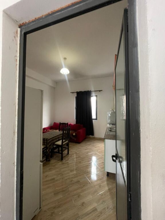 🏡 Apartament 1+1 me Qira në Ish-Kënetë, Durrës