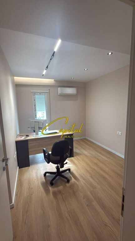 APARTAMENT ME QIRA 2+1 ISH SHQIPONJA 70.000 LEKE
