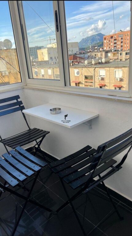APARTAMENT ME QERA 1+1 PORCELAN 55.000 LEKE FH-80412