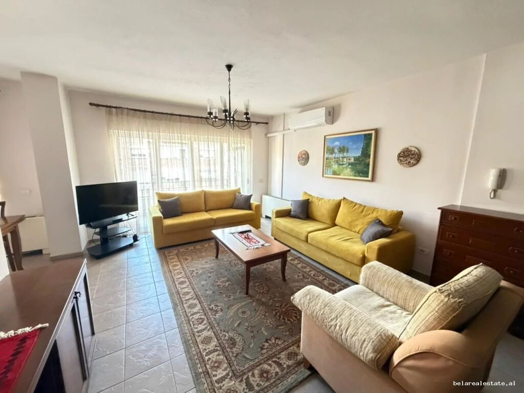 Appartamento Duplex In Affitto 3+1+2 In Via Elbasan (ID B230217) Tirana