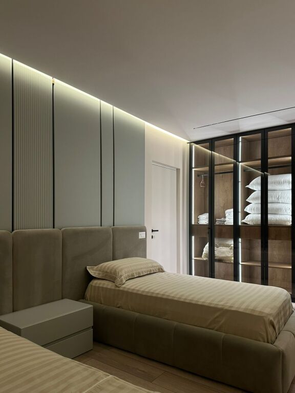 🏡 Jepet me Qira Apartament 2+1+2 – Liqeni i Thatë, pranë Radisson