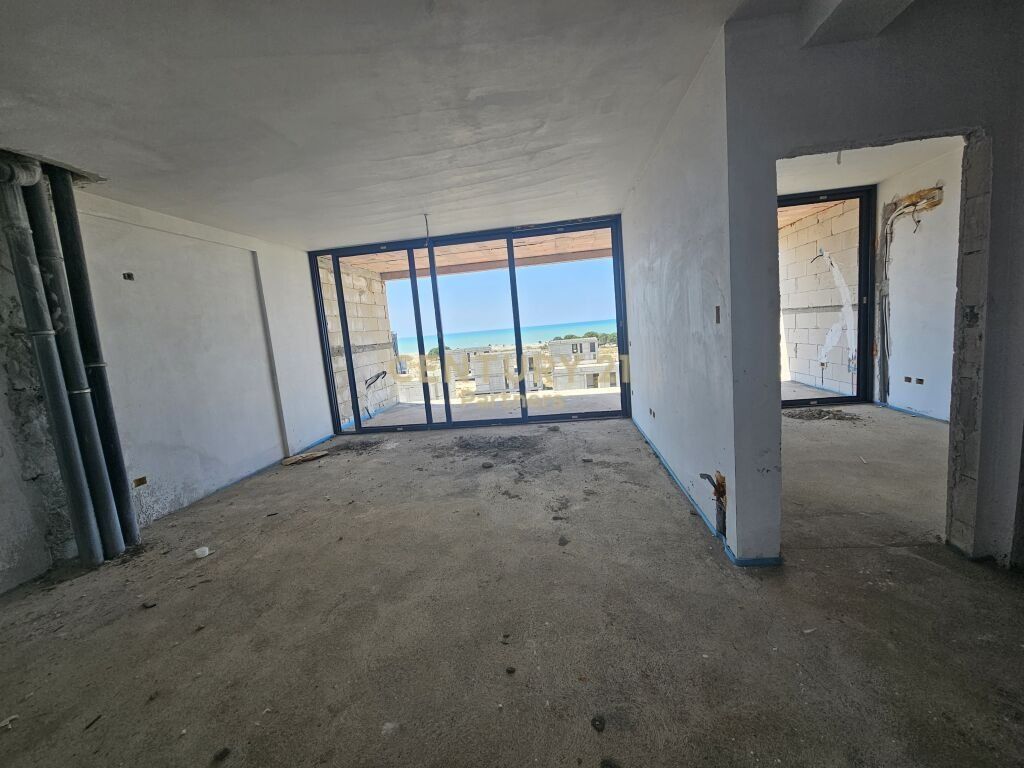 SHESIM APTARTAMENT 1+1 ME PAMJE NGA DETI NE GJIRIN E LALZIT, PORTO LALZI RESIDENCE!!