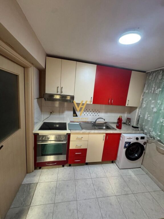 JEPET APARTAMENT 1+1+BLK ME QIRA TE PAZARI I RI 40.000 LEKE