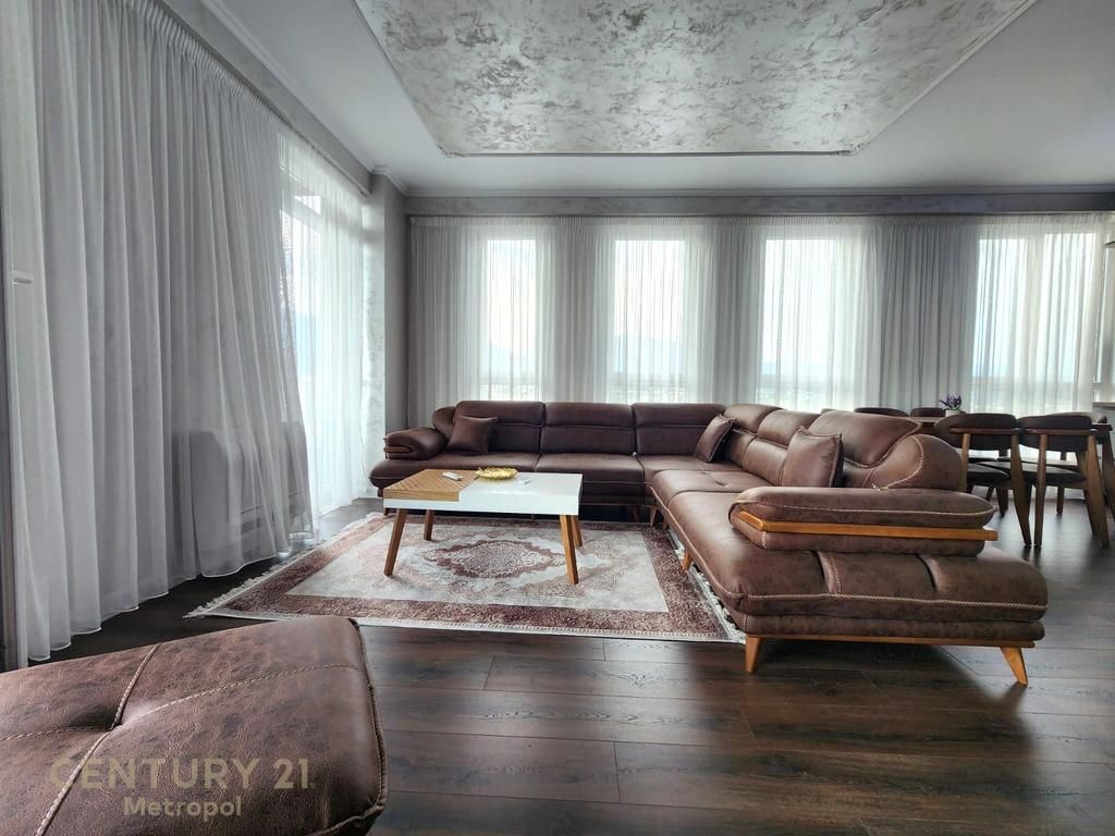 For rent apartment 2+1+2 bathrooms +2 parking spaces, Elbasan street! Metropol143484