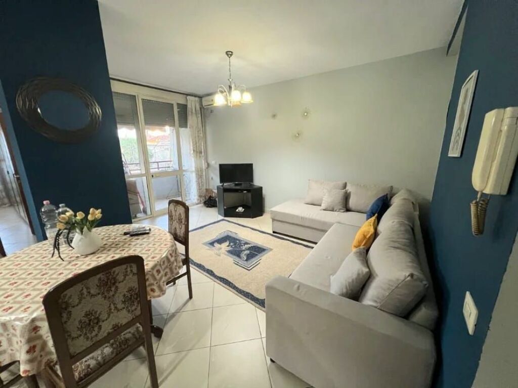 Appartamento in affitto 1+1- 📍Via Fortuzi - 500 mila lek
