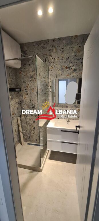 Apartament 1+1 me qera ne Laprake prane Credins Bank ne Tirane (ID 5211007)