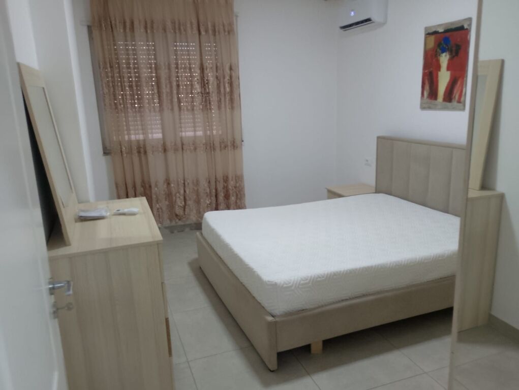 1+1, te vila L2, astir, 450 euro with parking