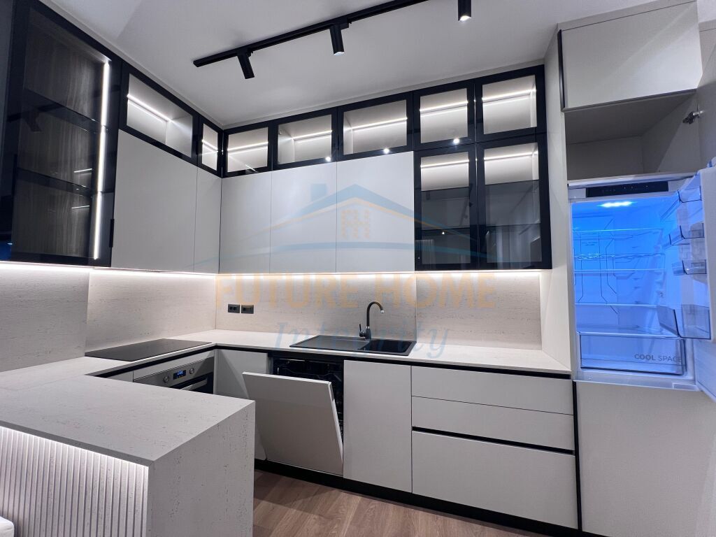 Rent, Apartment 1+1+Parking Space, Porcelan, Tirana. 800 €
