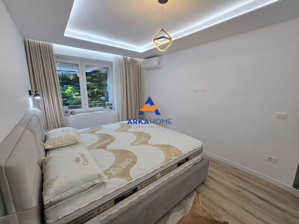 APPARTAMENTO DI LUSSO IN VENDITA 2+1+BALCONI "BRRYLI" 18.850.000 LEKE