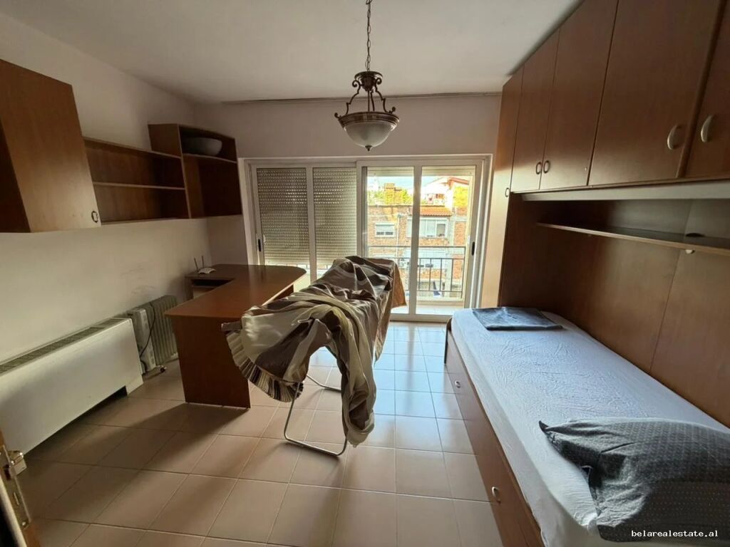 Appartamento Duplex In Affitto 3+1+2 In Via Elbasan (ID B230217) Tirana
