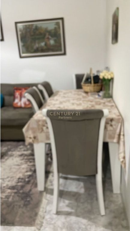 JAPIM ME QIRA APARTAMENT 2+1 NE ASTIR !! 400 €