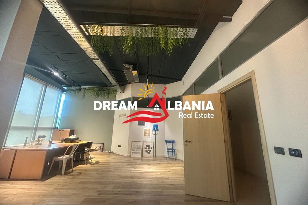 Jepet me Qira Zyrë– Bllok, sipër Doctor Hospital (id 42611563)