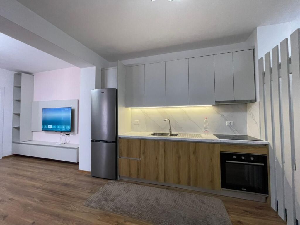 Apartament 2+1+Parking per qira tek Kodra e Diellit 2.