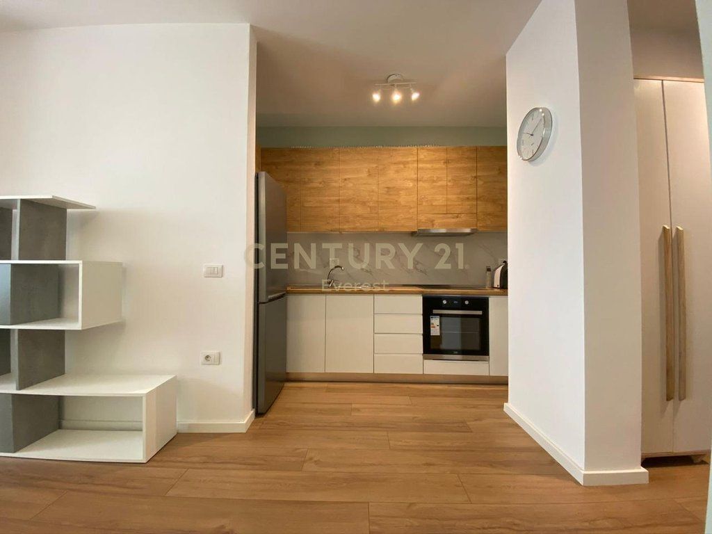 KODRA E DIELLIT 1, SELLING 1+1 APARTMENT WITH VERANDA