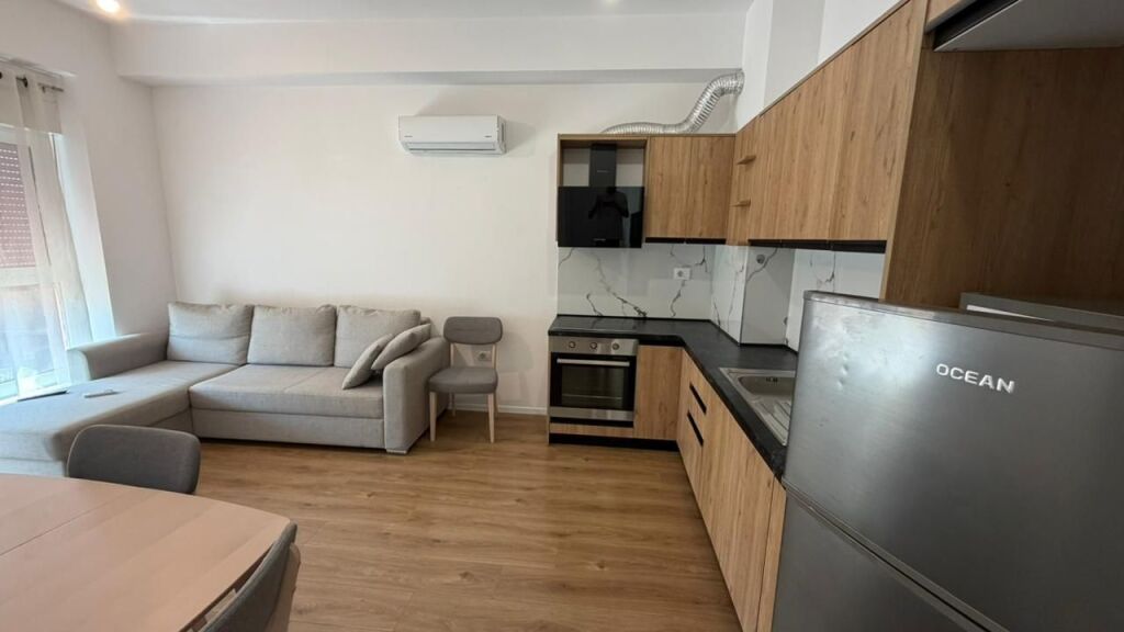 Appartamento - In Affitto - Complesso Mangalem, Tirana(ID: 530581012-32)