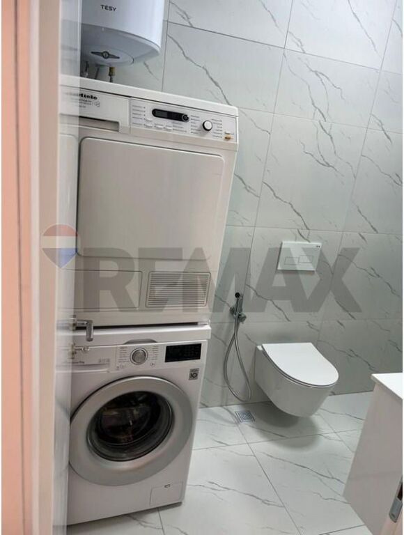 Apartment for Rent at Porto Tirana Re Sauk