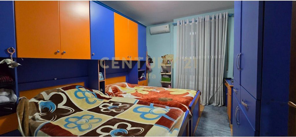 FOR SALE 3+1 APARTMENT OPPOSITE DELIJORGJI + 2 PARKING SPOTS