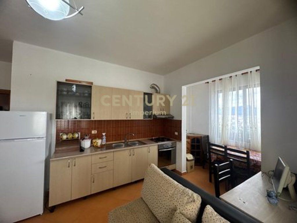 Appartamento 1+1 In Affitto a Yzberish, Tirana – 400€ | 76 m²