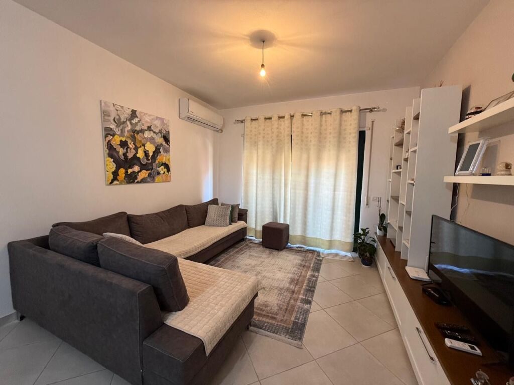 Apartment 1+1 for rent at Green City