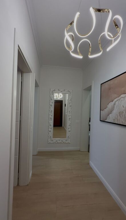 Jepet me qera Apartament 1+1ne Astir/ Rruga Teodor keko