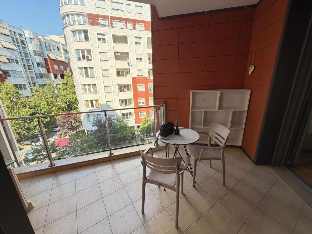 🏡 Jepet me qira apartament 1+1 me parkim 📍 Rruga e Kosovarëve, Tiranë