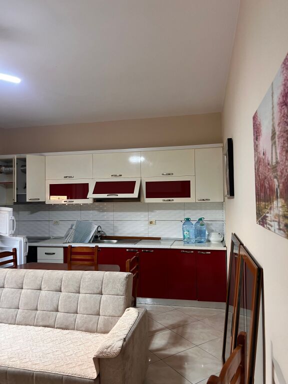 For rent 1+1 Laprake 40,000 lek