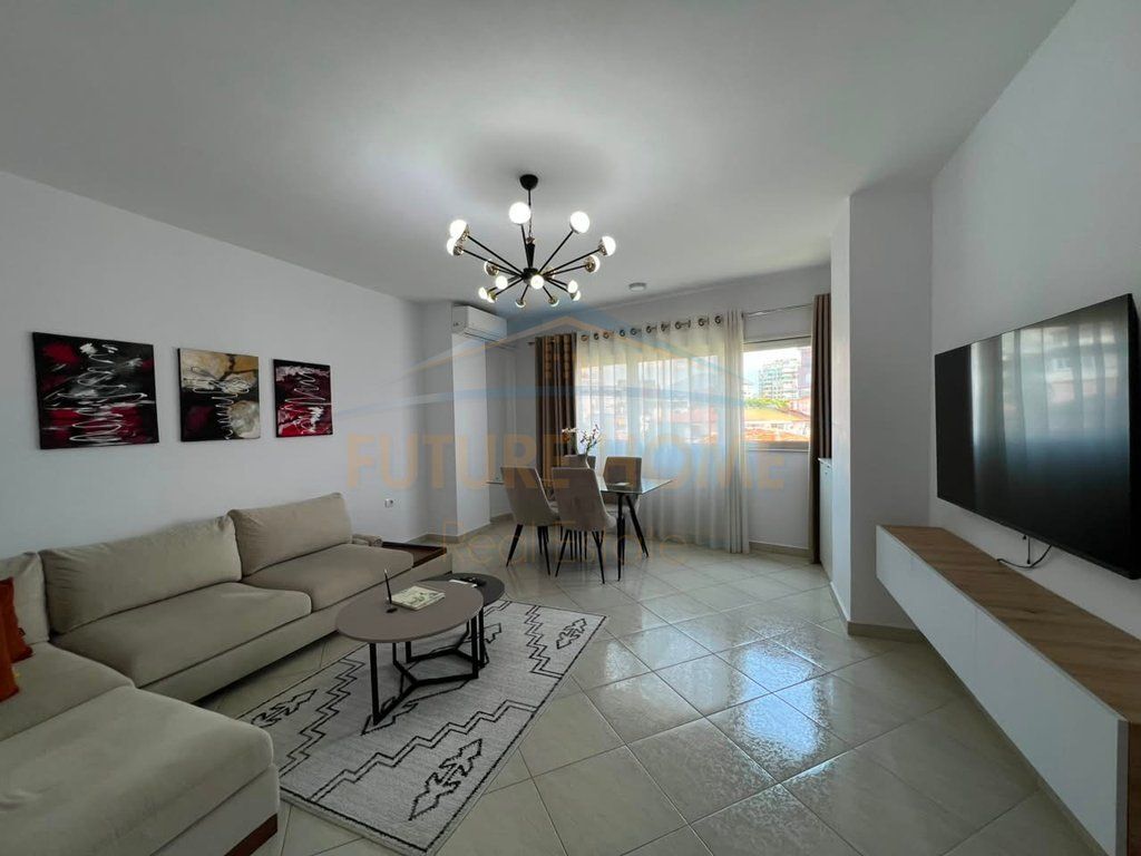 For sale, 2+1 Apartment, Paris Commune. Return70702